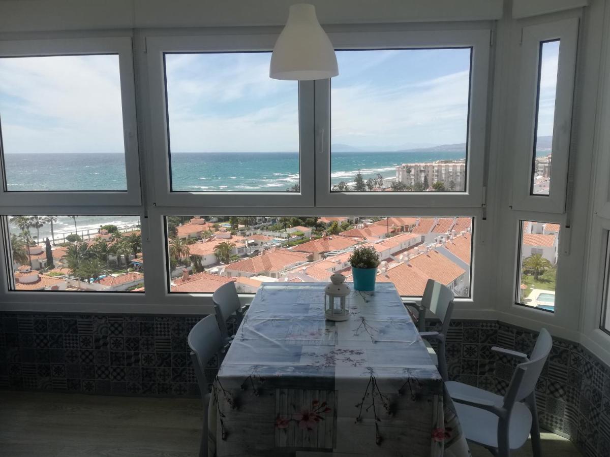 Coqueto Apartamento Con Vista Al Mar Castillo Bajo Luaran gambar