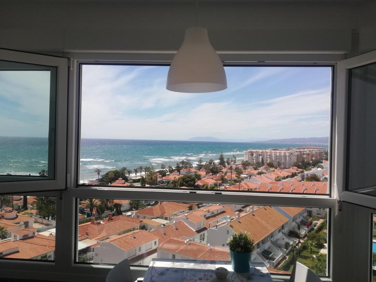 Coqueto Apartamento Con Vista Al Mar Castillo Bajo Luaran gambar